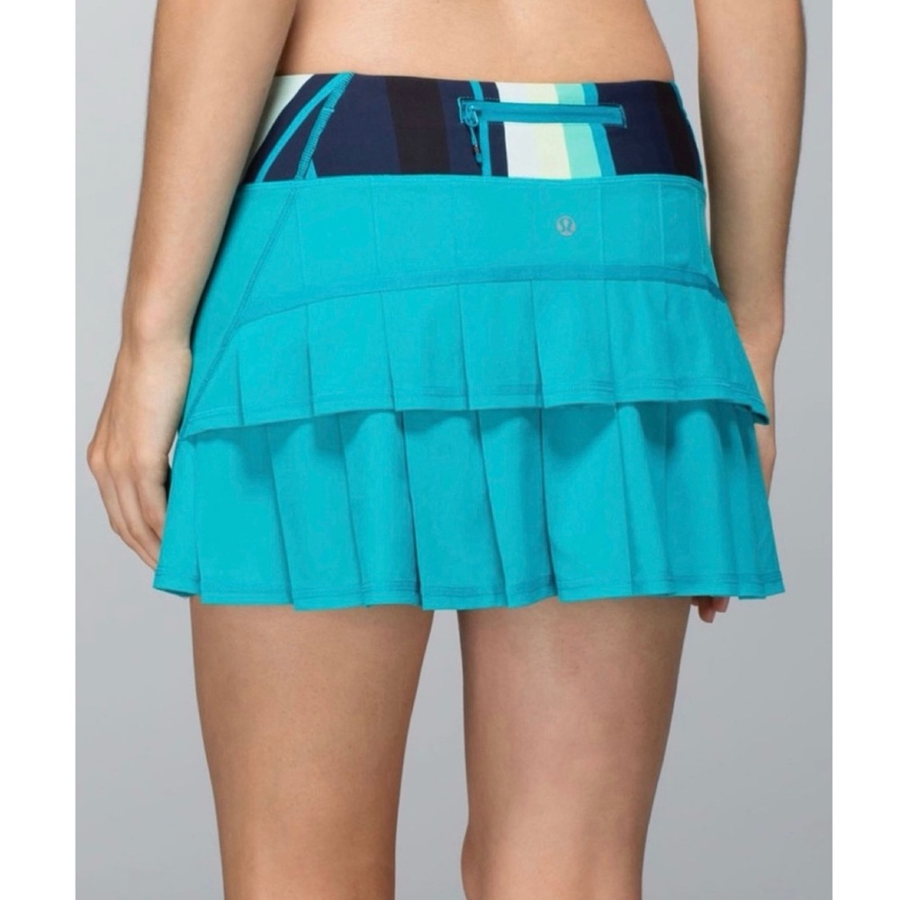 Lululemon Run: Pace Setter Skirt in Surge / Assorted Stripe Surge Size 4 - Picture 12 of 13